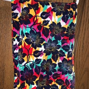 Lularoe floral with geometric pattern background